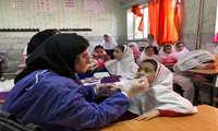 اجرای برنامه وارنیش فلورایدتراپی و معاینه دهان و دندان در مدارس ابتدایی شهرستان قدس