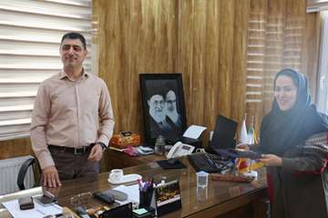 تجلیل از کارمندان نمونه شبکه بهداشت و درمان شهرستان قدس به مناسبت روز کارمند 1404/06/04