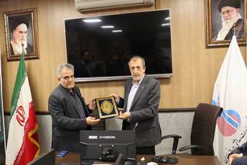 تودیع و معارفه سرپرست شبکه بهداشت و درمان شهرستان قدس 1404/09/11