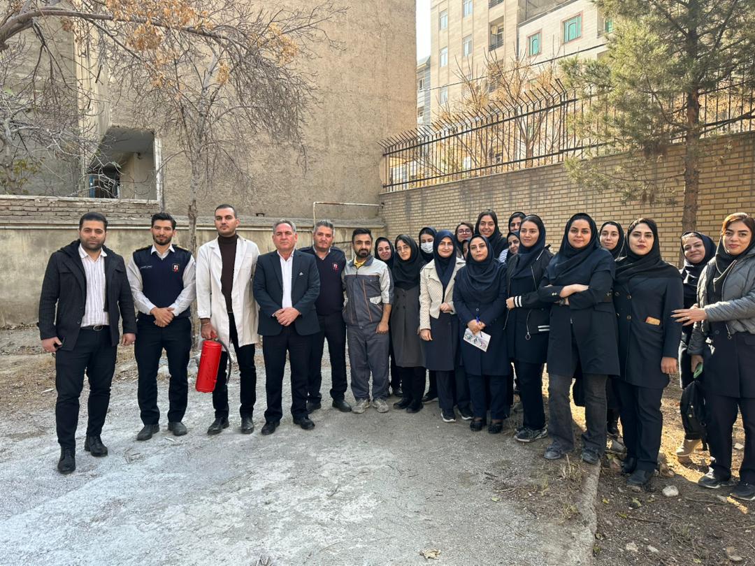 برگزاری دوره آموزشی اطفاء حریق در مراکز جامع خدمات سلامت