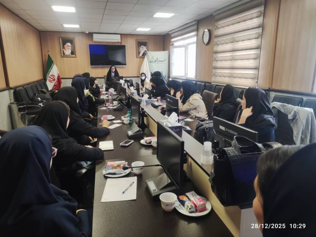 برگزاری کارگاه آموزشی فرآیندهای برنامه نوجوان، جوان و مدارس در شبکه بهداشت و درمان شهرستان قدس