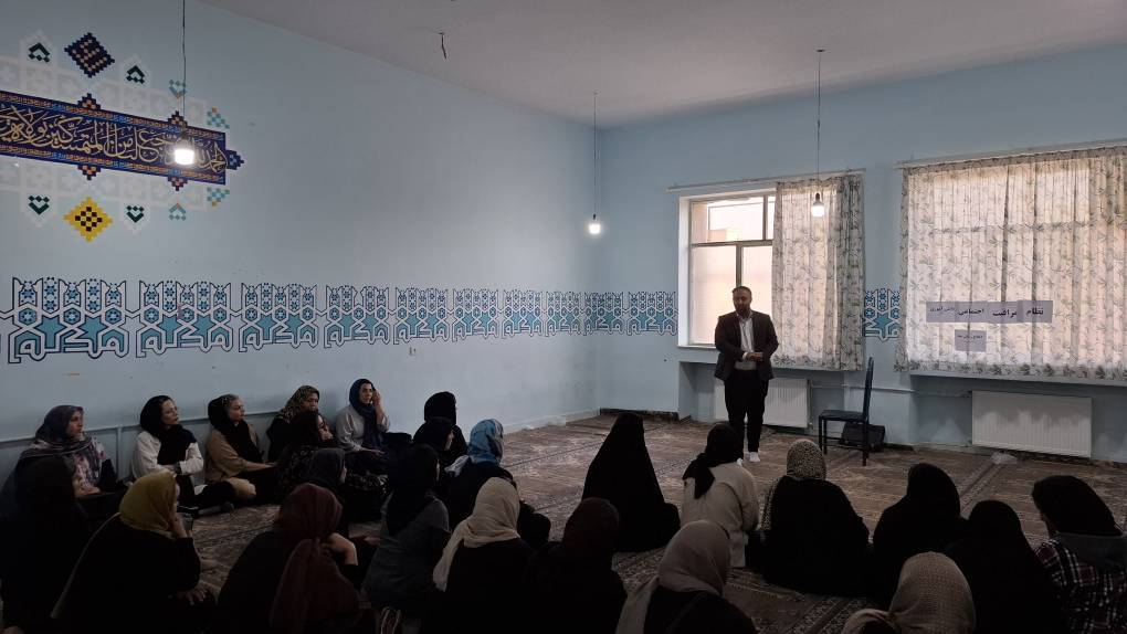 برگزاری کارگاه آموزشی «فرزندپروری مؤثر» در مدرسه فاطمه‌الزهرا(س) شهرستان قدس