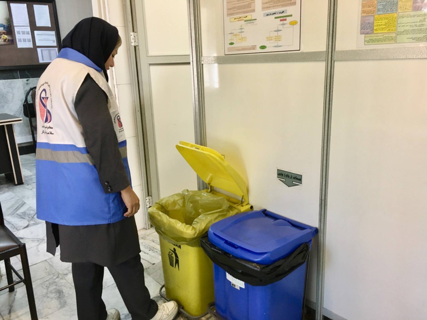 تشدید نظارتهای بهداشتی مرتبط با مدیریت پسماند ویژه پزشکی در مراکز خدمات جامع سلامت و پایگاهای سلامت تابعه شبکه بهداشت و درمان شهرستان قدس