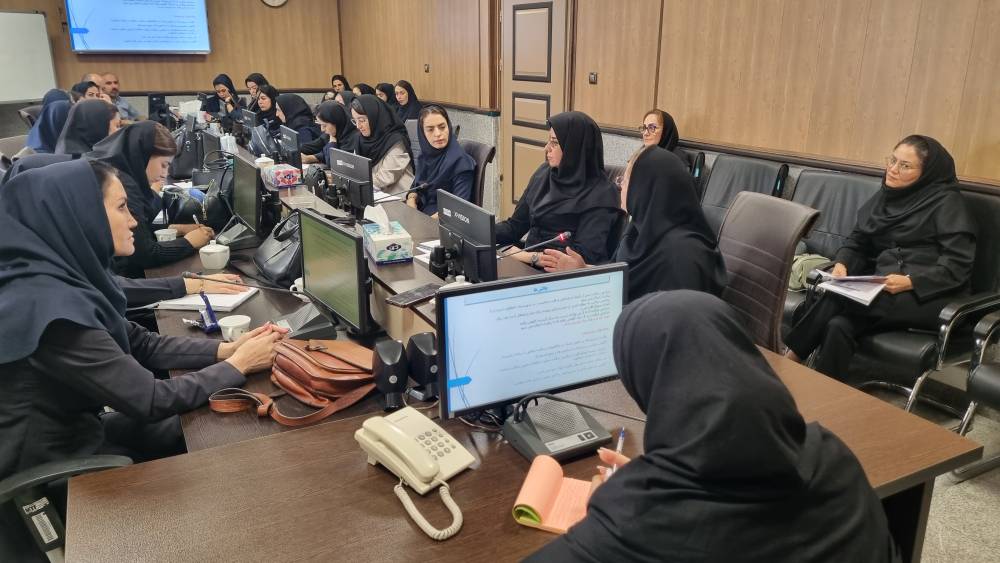 برگزاری نشست هماهنگی و آمادگی مراکز خدمات جامع سلامت و واحدهای ستادی شبکه بهداشت قدس پیش از پایش معاونت بهداشت
