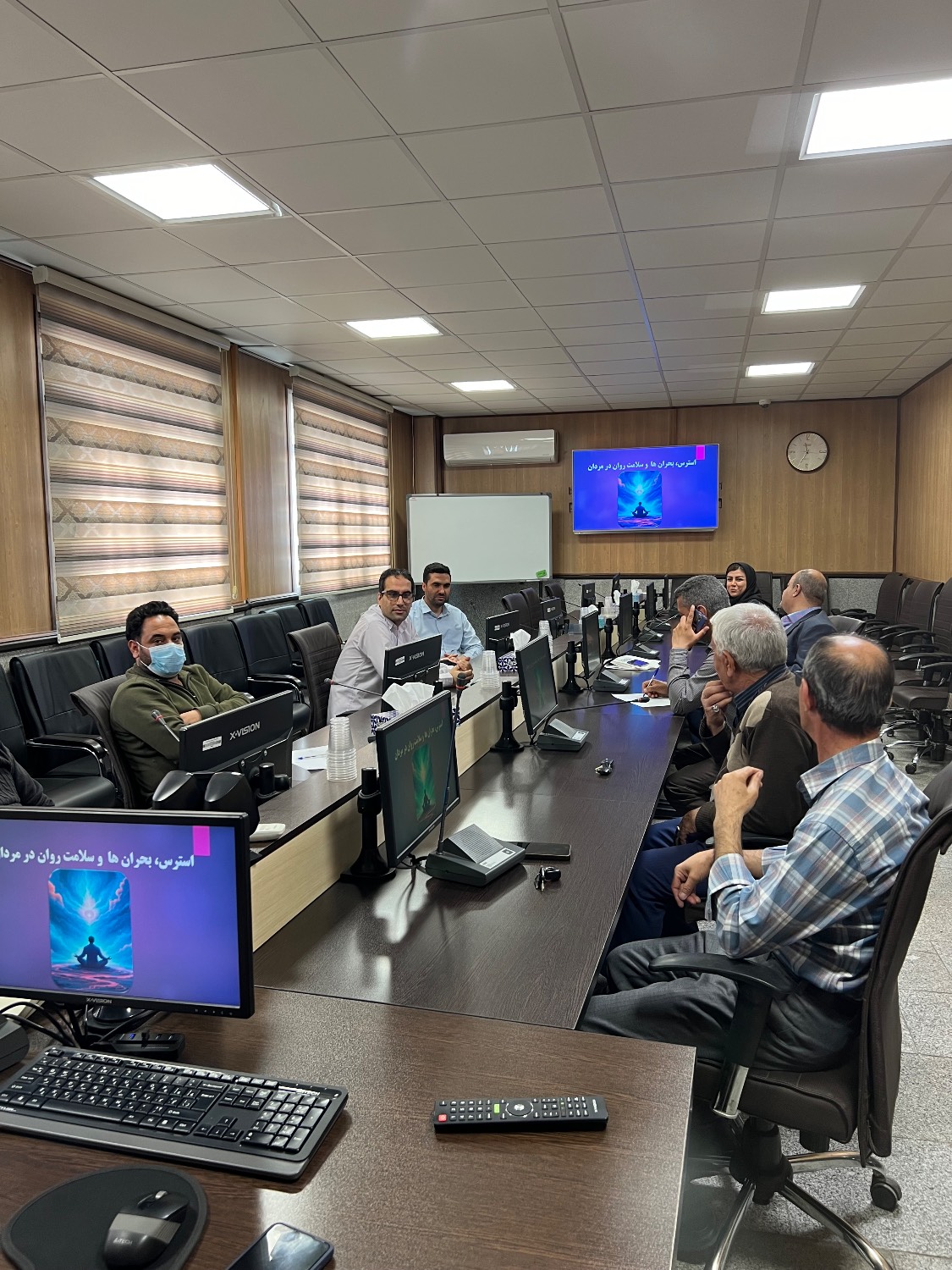 برگزاری کارگاه آموزشی ویژه پرسنل ستادی شبکه بهداشت و درمان شهرستان قدس به مناسبت هفته ملی سلامت مردان