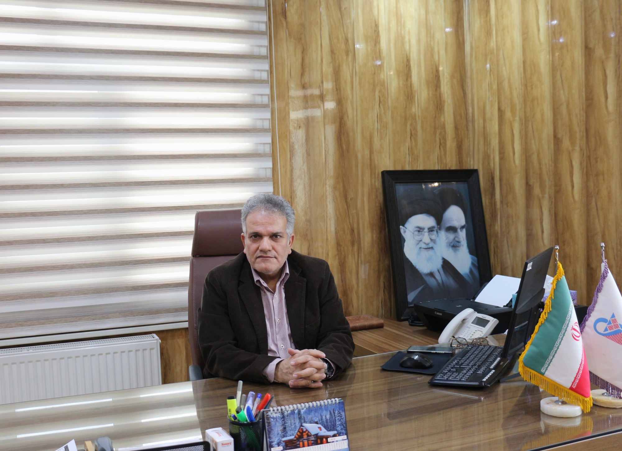 پیام تبریک سرپرست شبکه بهداشت و درمان شهرستان قدس به مناسبت ولادت حضرت علی (ع) و روز پدر