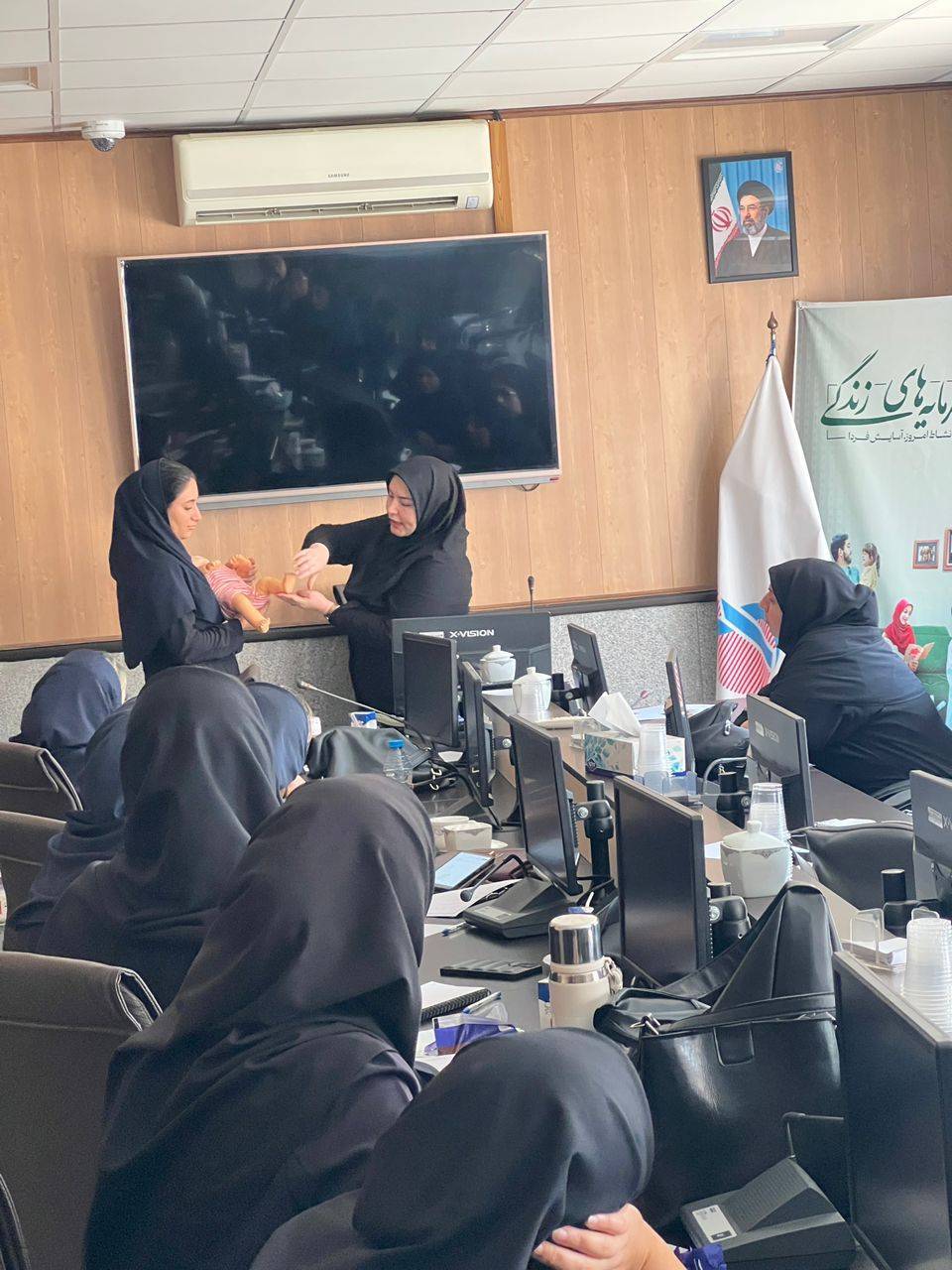 برگزاری کارگاه آموزشی  «شنوایی سنجی و غربالگری پاشنه پا نوزادان