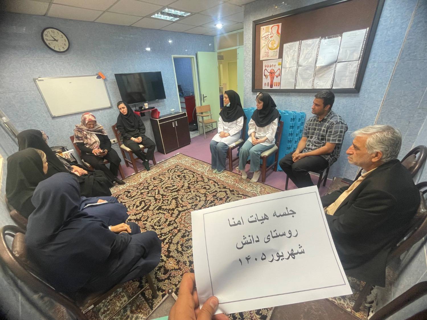  برگزاری جلسه آموزشی پیشگیری از خودکشی در شهرک دانش